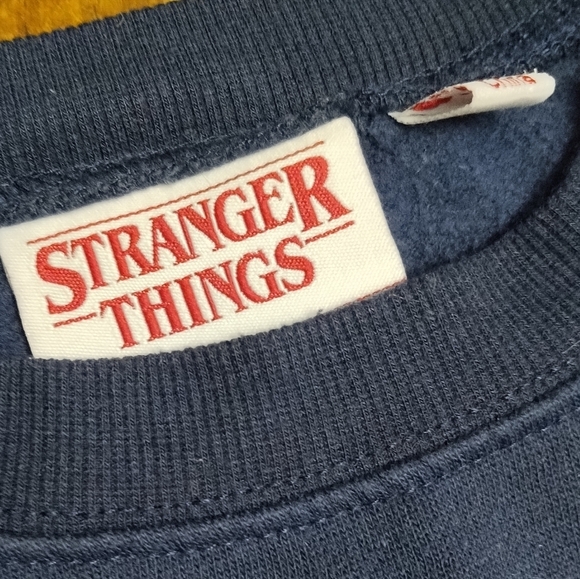 Stranger Things Long Sleeve Shirt Men's Size Small - Picture 3 of 5
